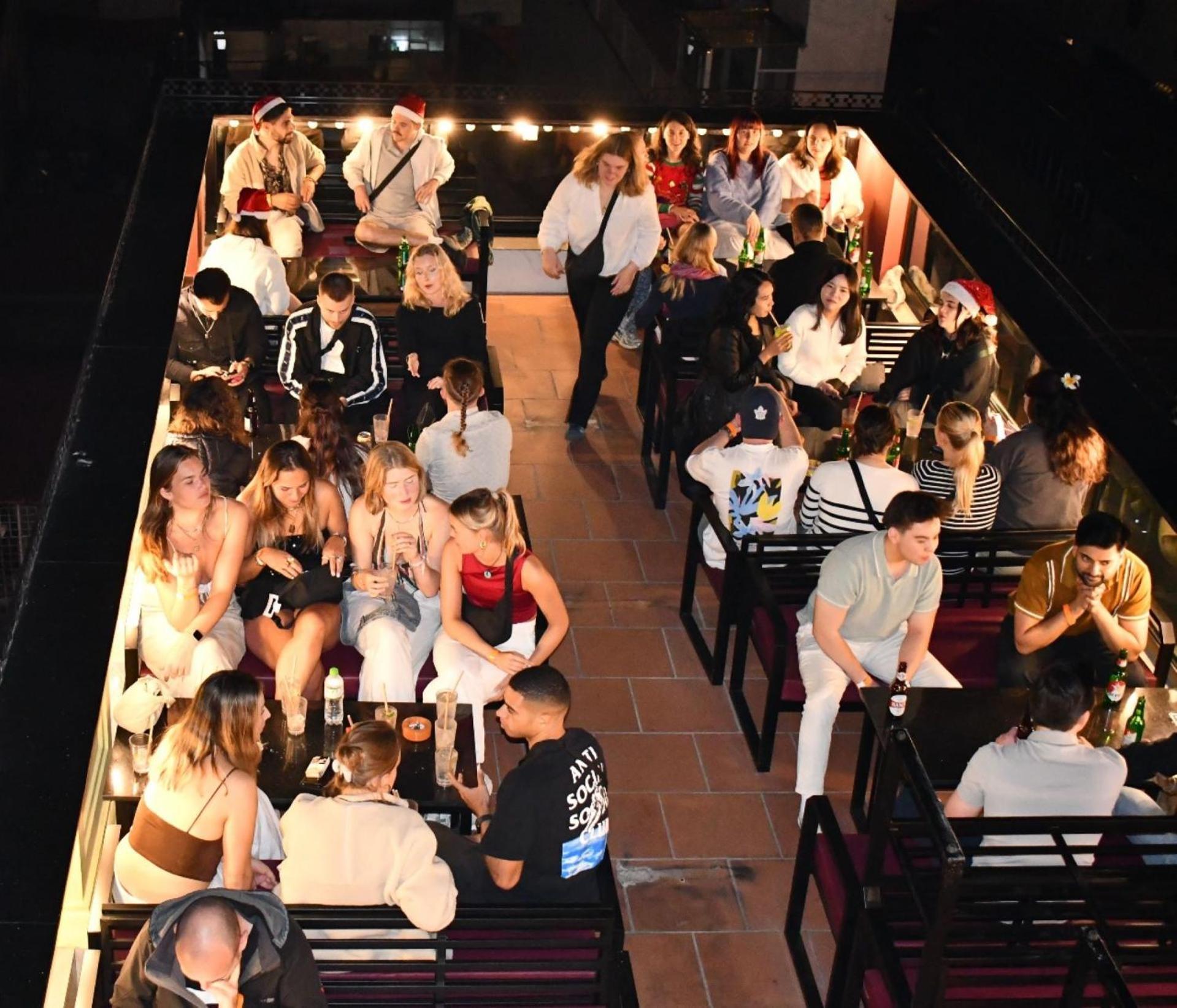 Lakeview Backpackers Hostel & Rooftop Bar Hanoi Eksteriør billede