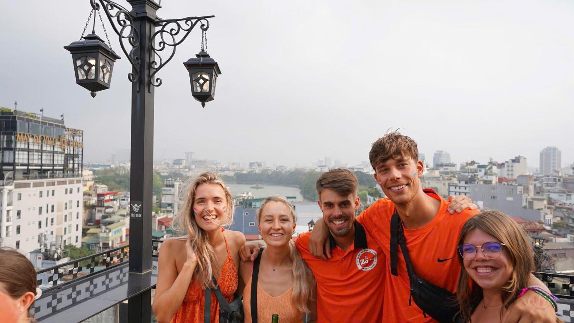 Lakeview Backpackers Hostel & Rooftop Bar Hanoi Eksteriør billede
